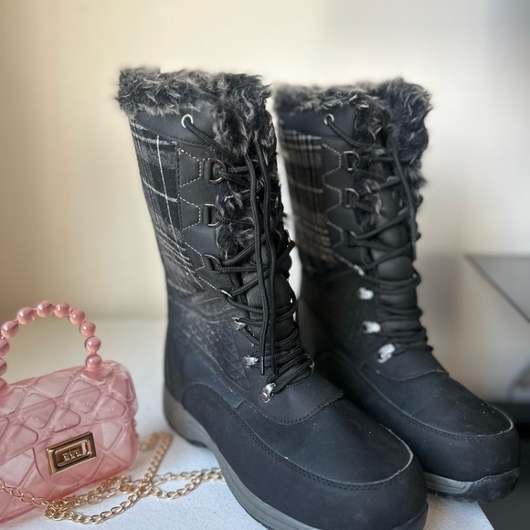 Time & tru Women's Black Winter Boots 9 - Picture 1 of 7